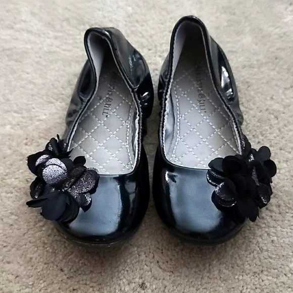 Shoes | Clearance Little Girls Black Dress Shoes Size 11 | Poshmark
